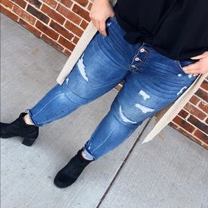 The Maggie Distressed Kancan Jeans
